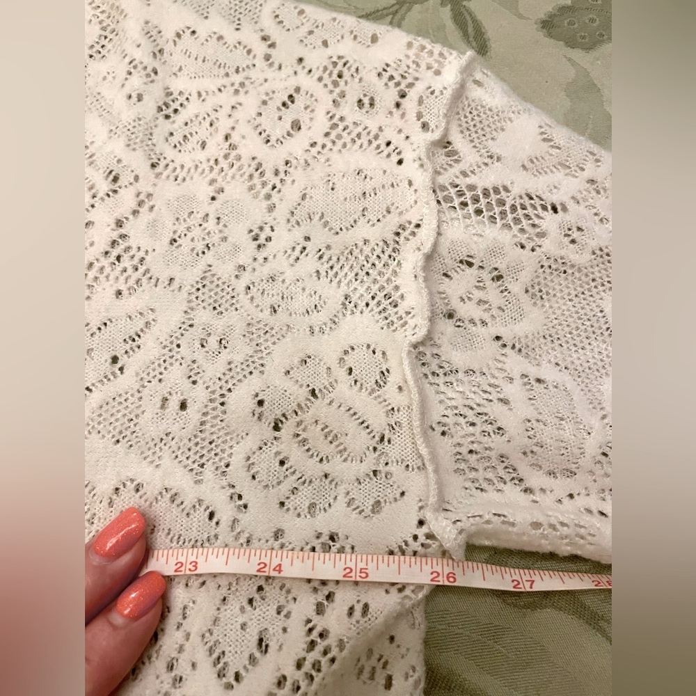 Free People Oversized Crochet Lace Eyelet Sweater Sweatshirt Long Sleeve Top S P - Picture 7 of 16